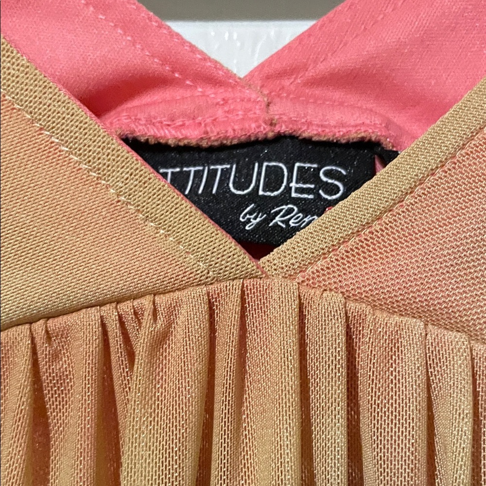 Attitudes by Renee Gradient V-Neck Blouse - Picture 6 of 10